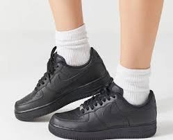 Black Nike Shoes